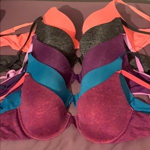 Victoria’s Secret Uplift Semi Demi Bra.